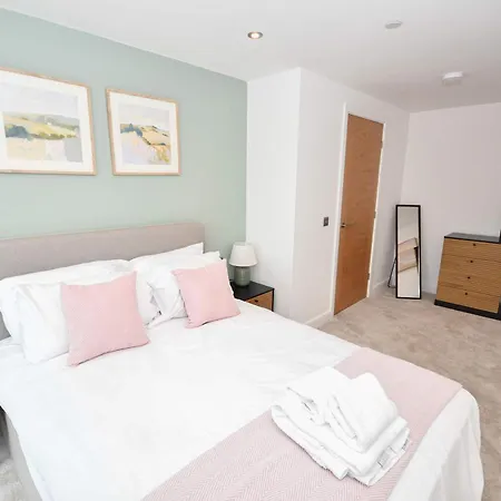 Appartement Bright & Contemporary 1 Bedroom In