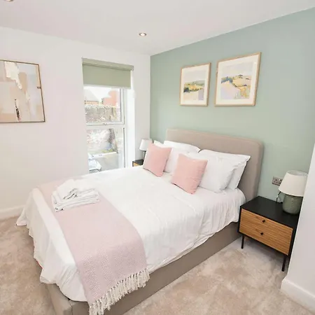 Appartement Bright & Contemporary 1 Bedroom In